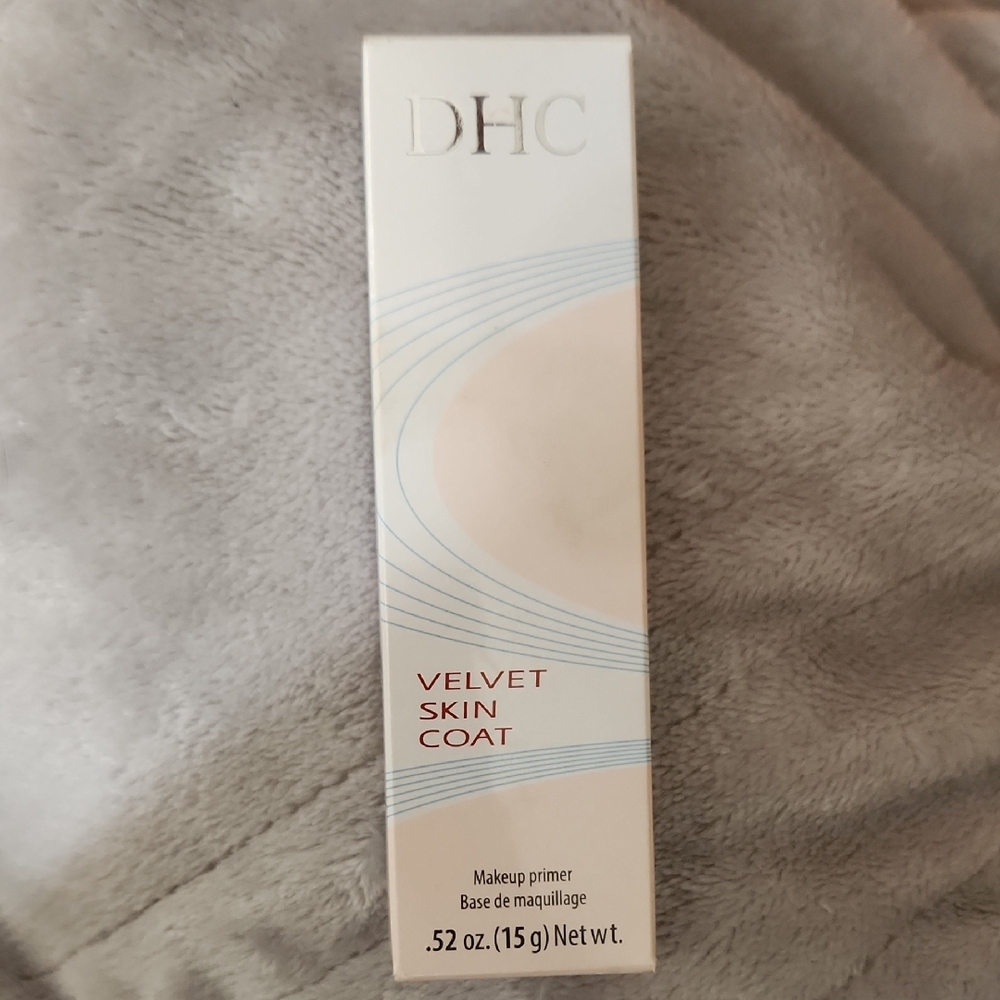 DHC Velvet Skin Coat Makeup Primer